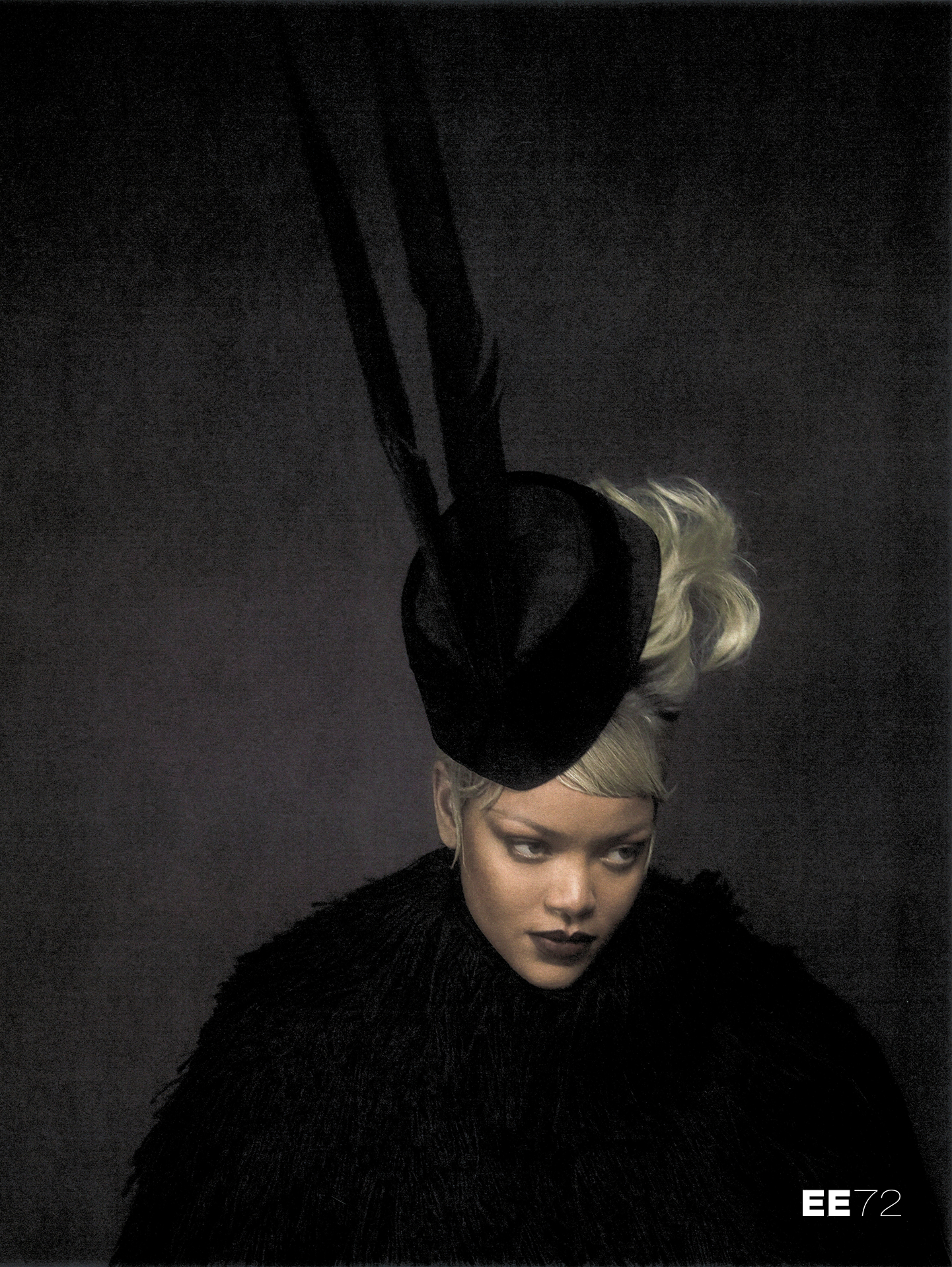 72_summer26_rihanna_photography_szilveszter_mako_18.jpg